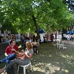 Il Chiostro And * İskenderiye