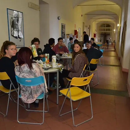 Il Chiostro And Vandrerhjem Alessandria