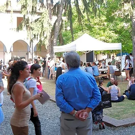 Il Chiostro And *