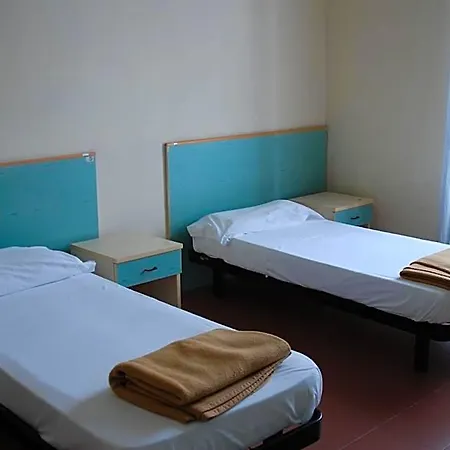 Il Chiostro And Hostel İskenderiye