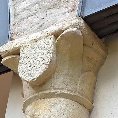 Il Chiostro And أليساندريا